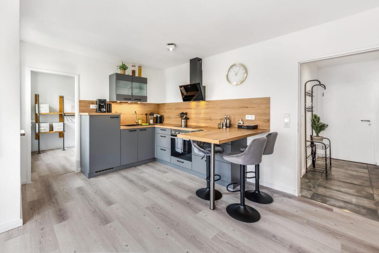 Cityoase Im Zentrum Mit 24-7 Self Check-In, Wlan & Smart Tv Kiel Exterior foto