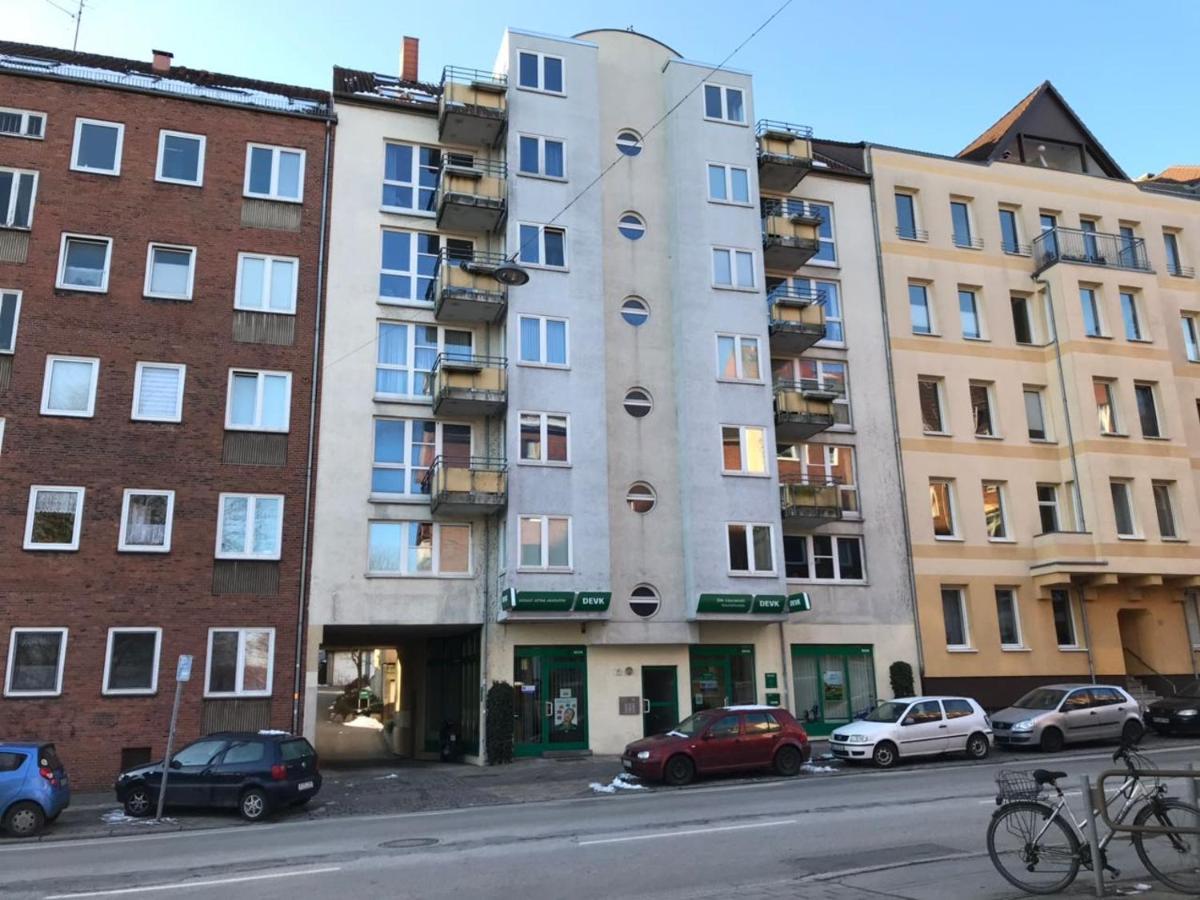Cityoase Im Zentrum Mit 24-7 Self Check-In, Wlan & Smart Tv Kiel Exterior foto